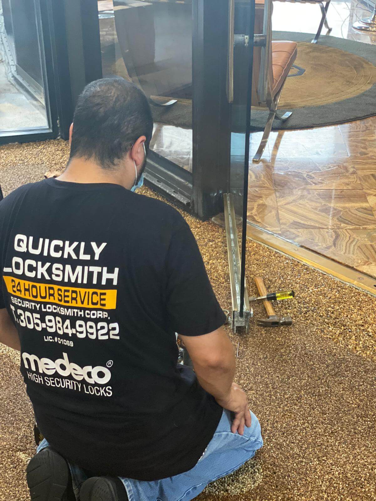 installing access control system