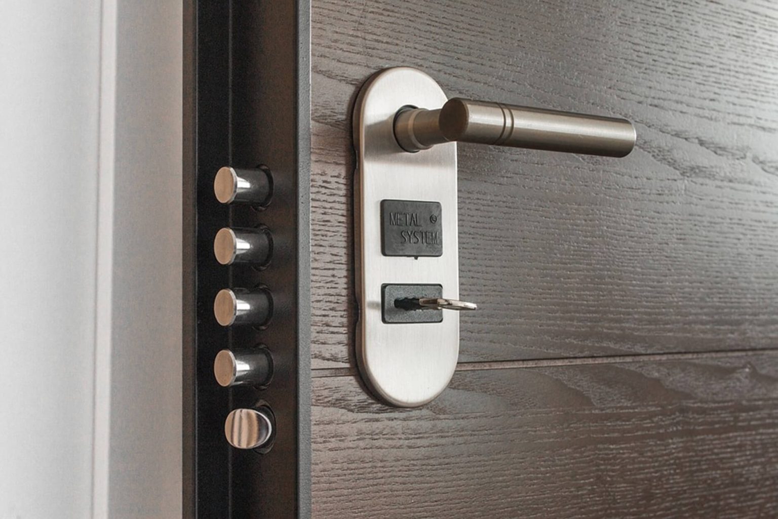 How to Improve Your Front Doors security Quickly Locksmith Miami